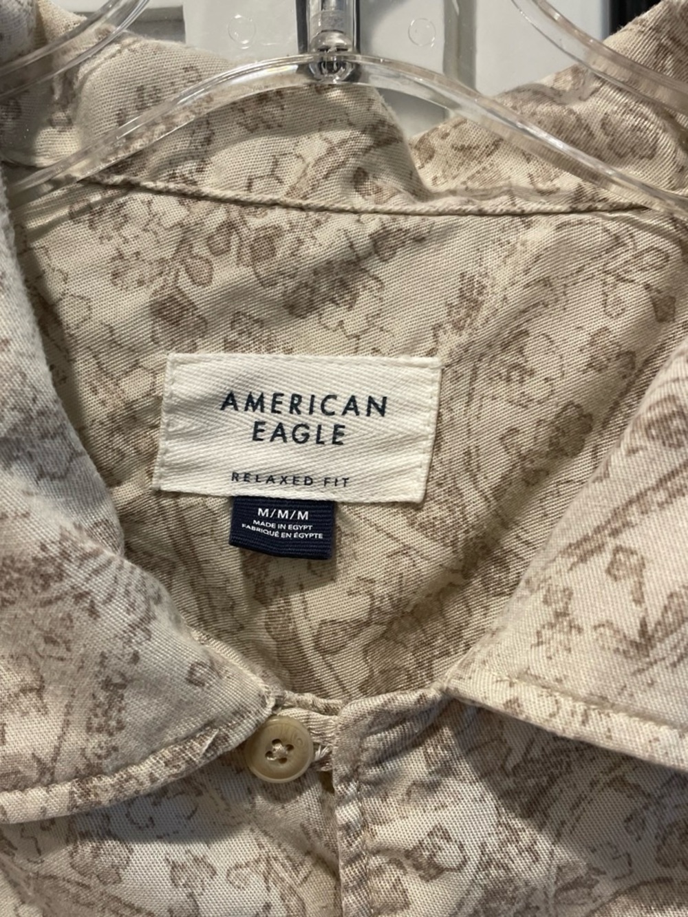American Eagle Outfitters Men's Beige Paisley Button-Down Shirt